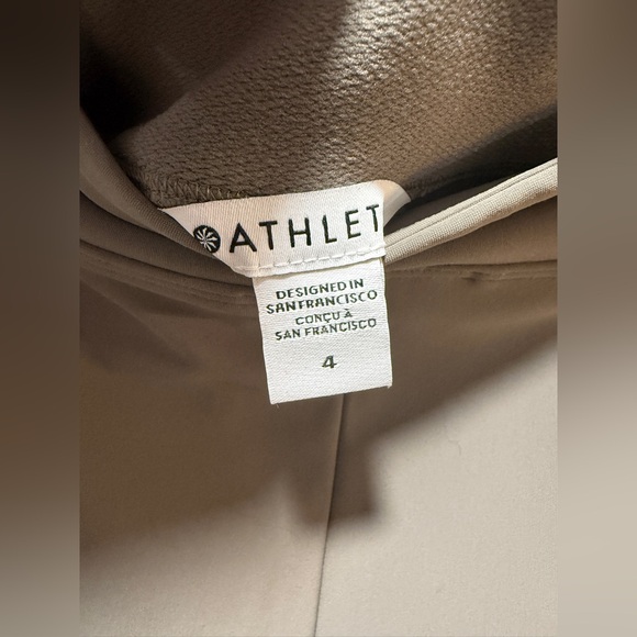 NWT ATHLETA STELLAR TIGHT - Picture 9 of 13